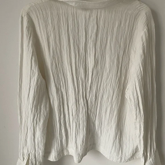 COPY - H&M blouse - Picture 2 of 3